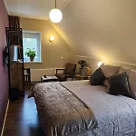 Bed & Breakfast Veenemaat 4*