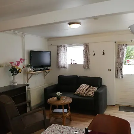 Veenemaat Bed & Breakfast 3*