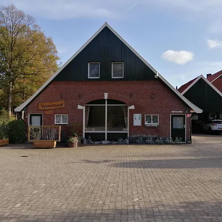 Veenemaat Frühstückspension *