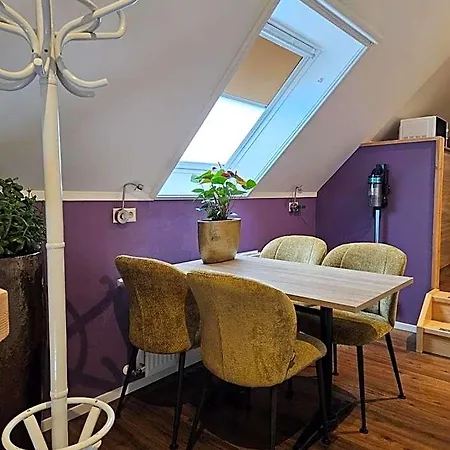 Veenemaat 3*