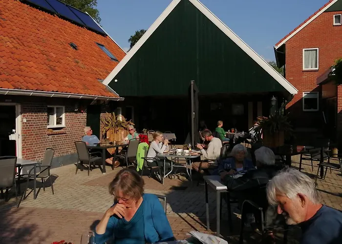 Bed & Breakfast Veenemaat 3*